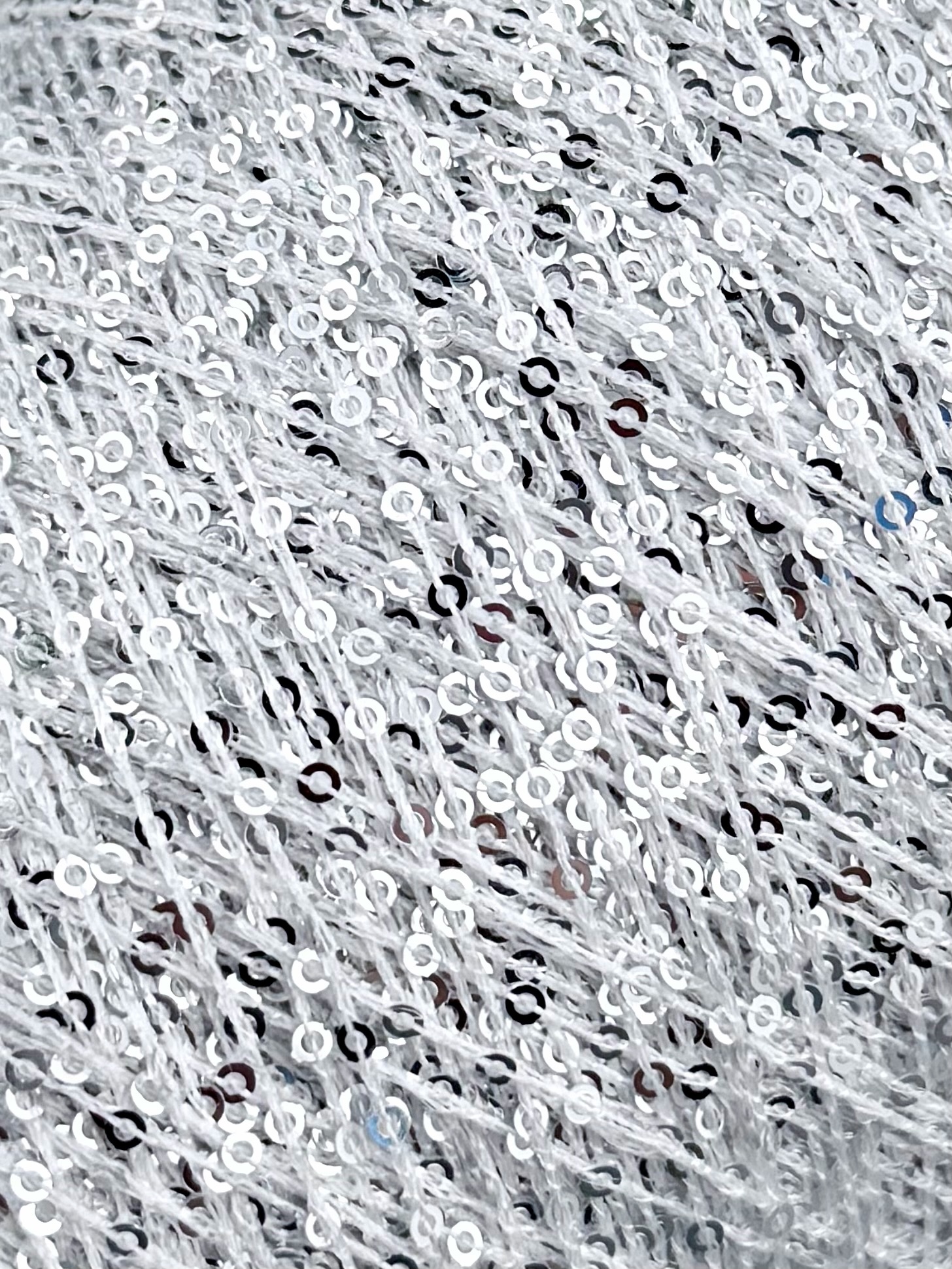 Cofil Antares Special – Fil décoratif à paillettes col. Argent brillant